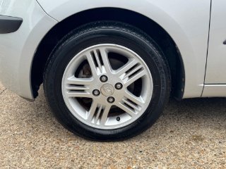 /photos/11717/b0ea5b80-fc11-4c53-b4d5-8de57071fcca_i320x240.jpg